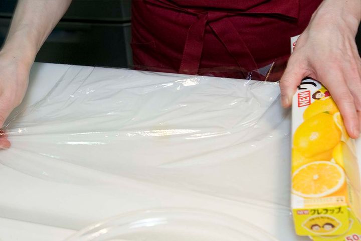 【簡単キンパ】“巻きす”がなくてもラップがあれば大丈夫！