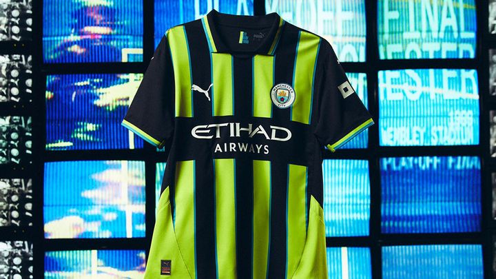 歴史的ユニが“復活”！マンチェスター・シティ、「昇格25周年記念」の新アウェイユニフォームを発表