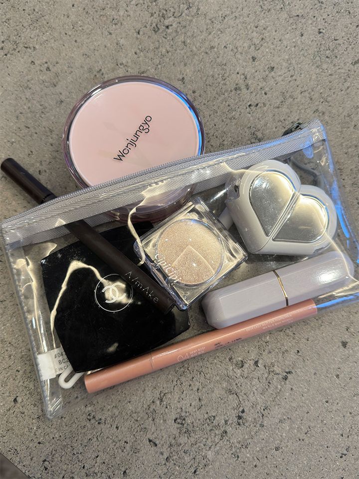 持ち歩きポーチスタメンはこちら！