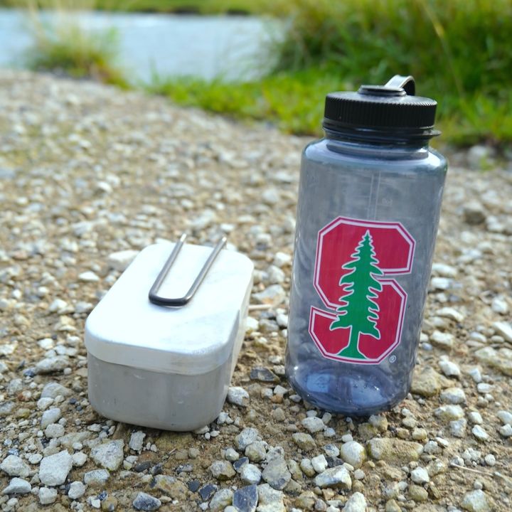 メスティンと〈Nalgene（ナルゲン）〉のボトル
