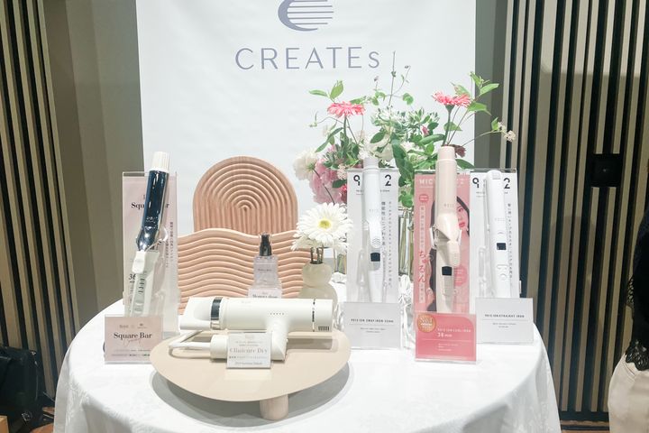 「クレイツ」ブースの様子