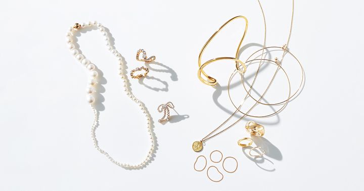 スタイリスト丸林広奈さんの私物ジュエリーと樋口かほりさんの私物ジュエリー