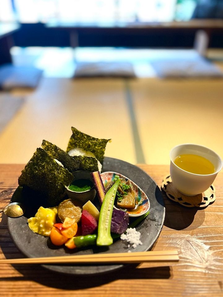 越谷のレストラン お茶を贈る人のランチ