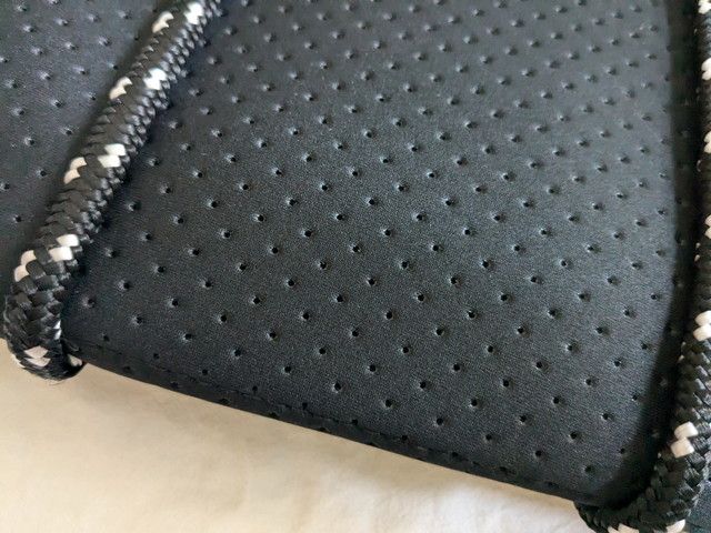 3層ショルダーバッグウェット素材