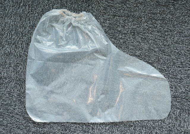 セリア 使い捨て靴カバー3足組 デザイン