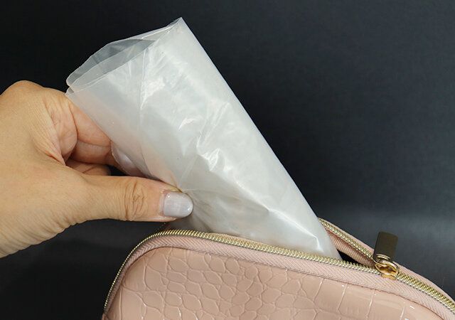 セリア 使い捨て靴カバー3足組 収納