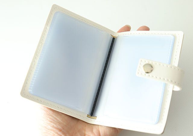 セリア レザー風カードホルダー16ポケット表紙ポケット付き 仕様