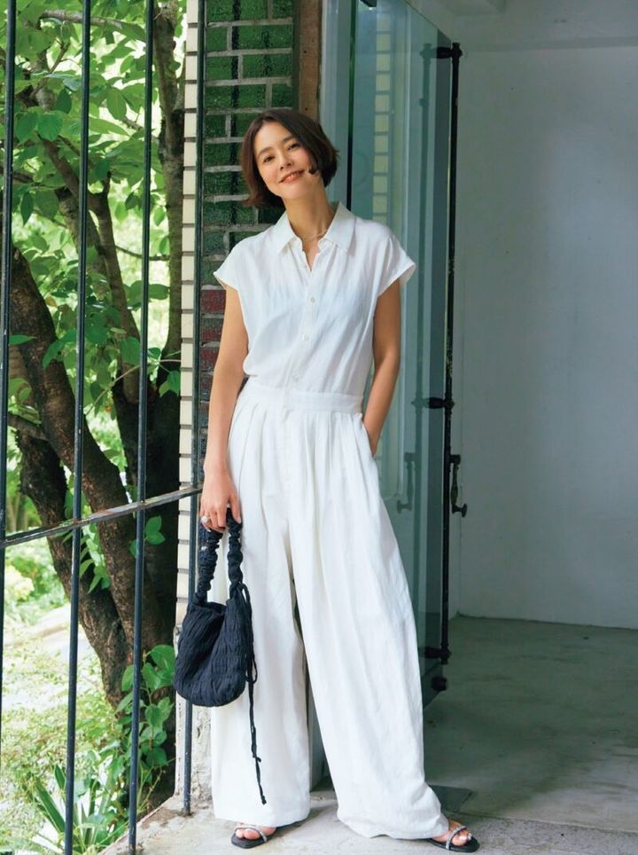 ネイヴ マリハ ジーユー ルッカ