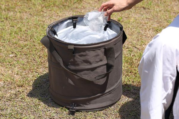 10cmの超薄型なのに大容量！コンパクトに収納できるクーラーボックスが凄すぎた！