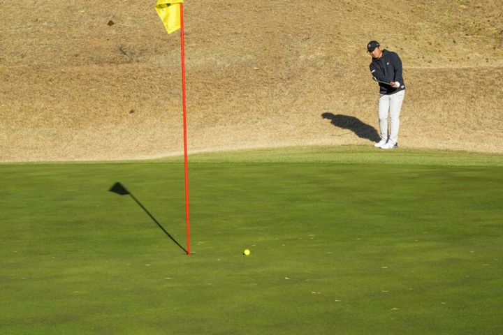バンスを使える打ち方はどっち…？アプローチの打ち方と最新ウェッジを解説