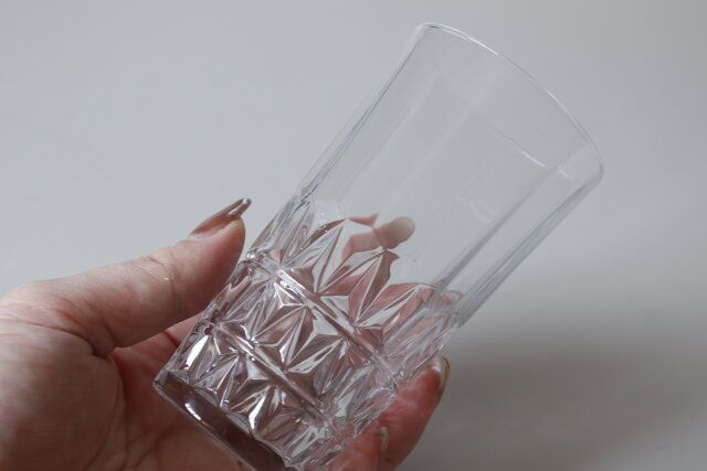 ダイソー 懐かしのソーダグラス（ジオメトリー、約205ml） デザイン