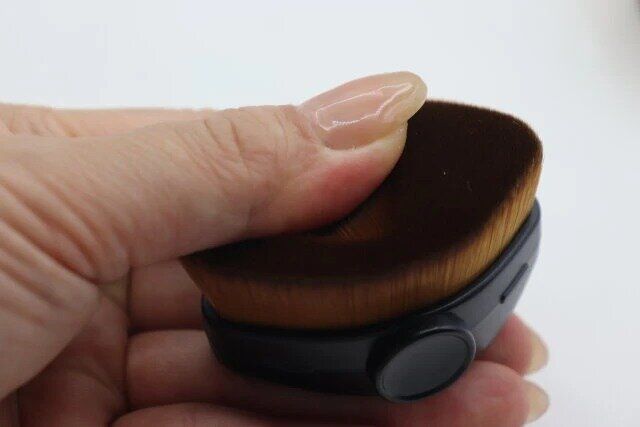 ダイソー ファンデーションブラシ（キャップ付） 毛