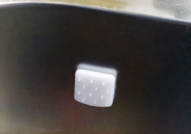 キャンドゥ やわらかスポンジホルダー（粘着タイプ） 取り付け