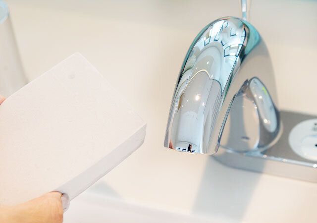 キャンドゥ 吸水スポンジ2P（モノトーン） 洗面台