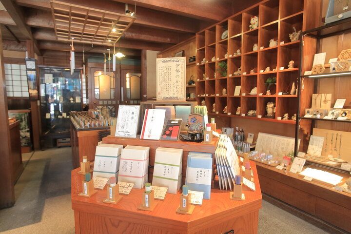 伊勢の名所をイメージした香りも。旅情と癒しを与えてくれる香りの専門店・おかげ横丁「くつろぎや」