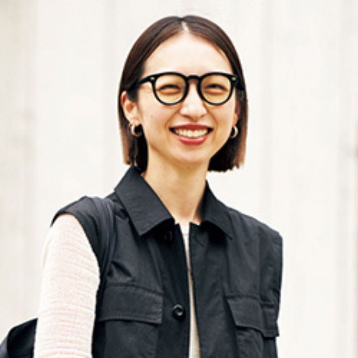 VERY読者のボブヘア実例：タイトな切りっぱなしボブ