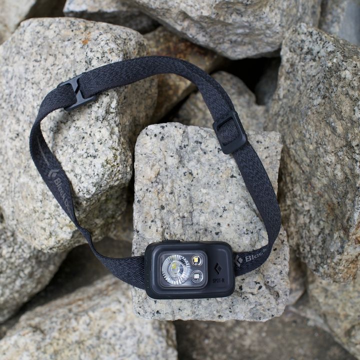 〈Black Diamond〉のヘッドランプ