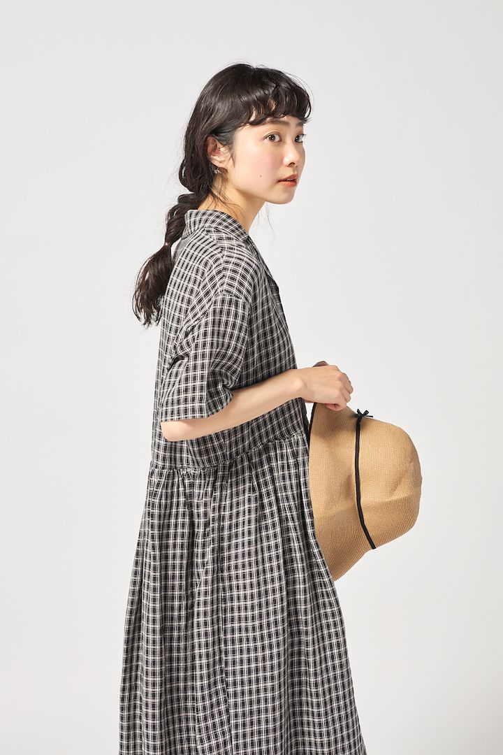 涼しげな“モノトーン”スタイル5選。都会的な空気を纏って【FUDGE FRIEND おしゃれさんの毎日コーディネート】