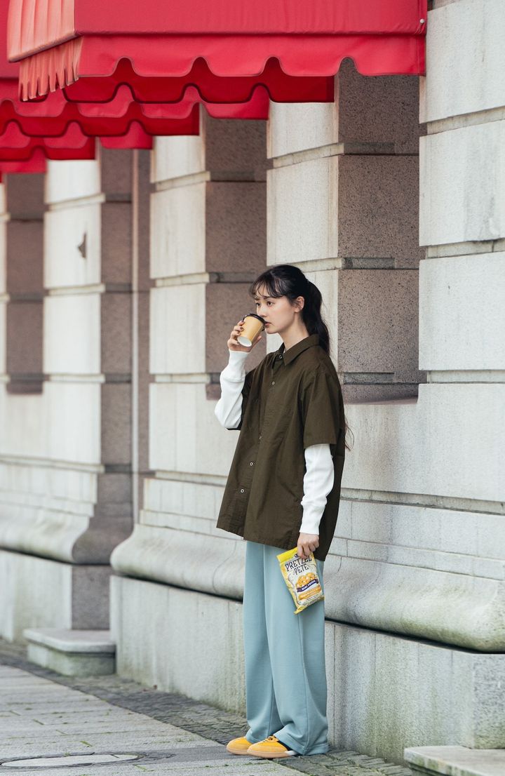 ゆるっとボーイにトラックパンツを穿いてみませんか？【FUDGE 9月号連動企画-わたしがトラックパンツを好きなワケ-No.002】