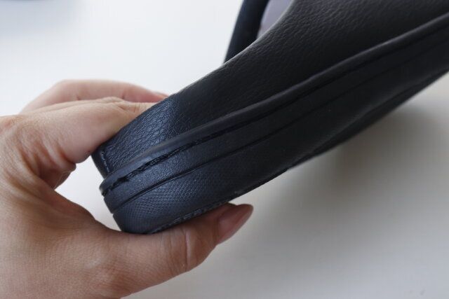 ダイソー スリッポン 外履き 合皮