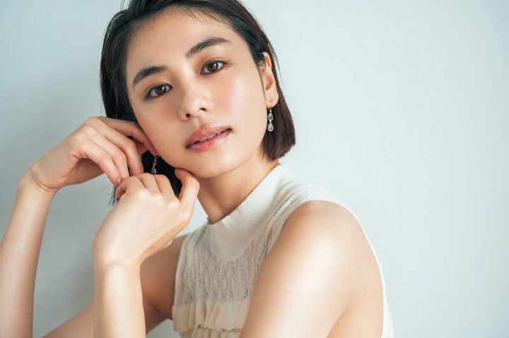 ヘルシー＆ビューティ大賞2024【フェイスケア部門】 モデル＝佐藤晴美