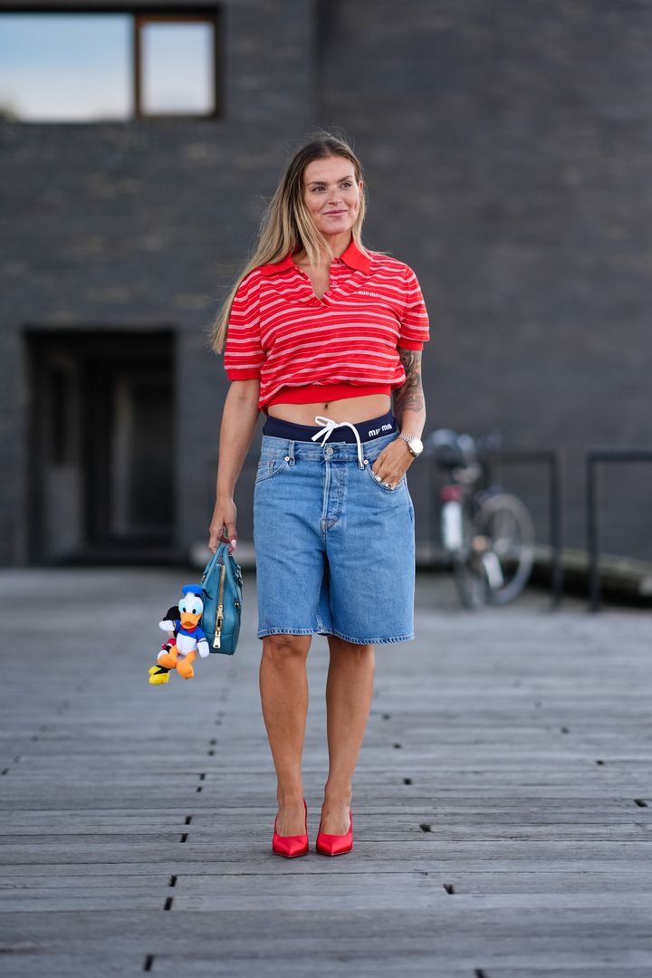 2025年春夏コペンハーゲン・ファッションウィークのストリートにて。