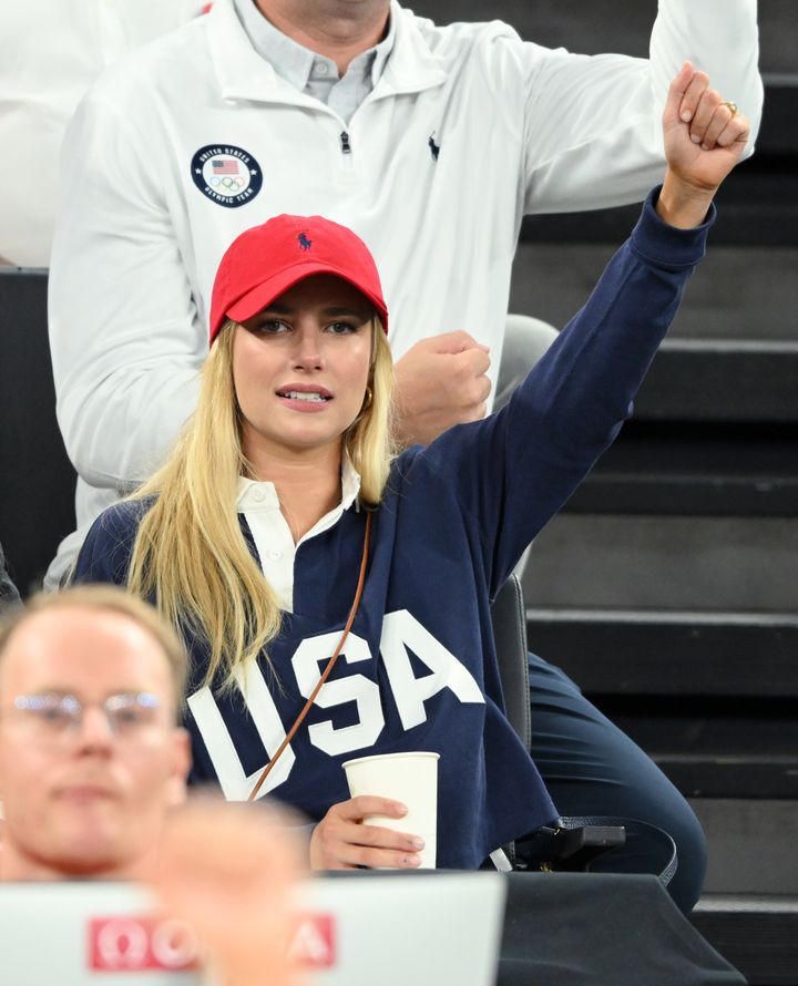 エマ・ロバーツ パリオリンピック