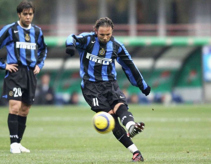 サッカー史上最強の「左利きフリーキッカー」5名