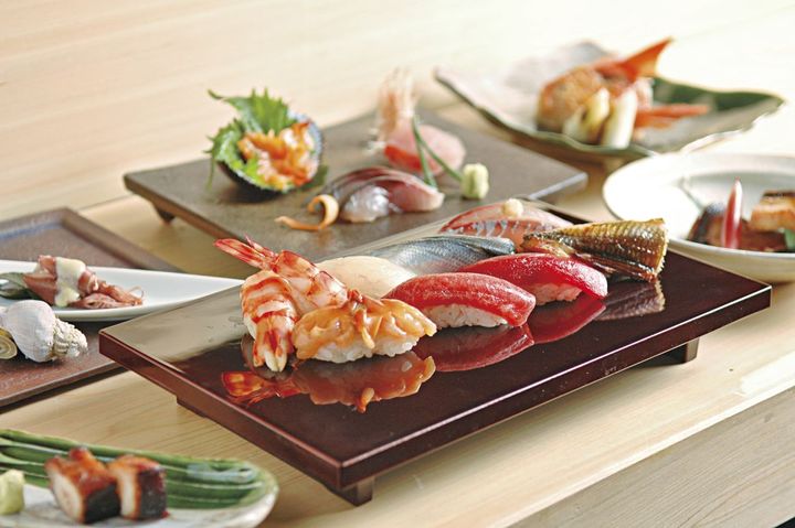 まんてん鮨 丸の内店