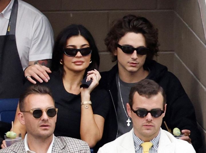 画像2: カイリー・ジェンナーが27歳に