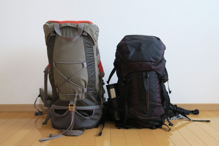 登山用ザックで簡易担架を作る方法は？（画像はイメージ）