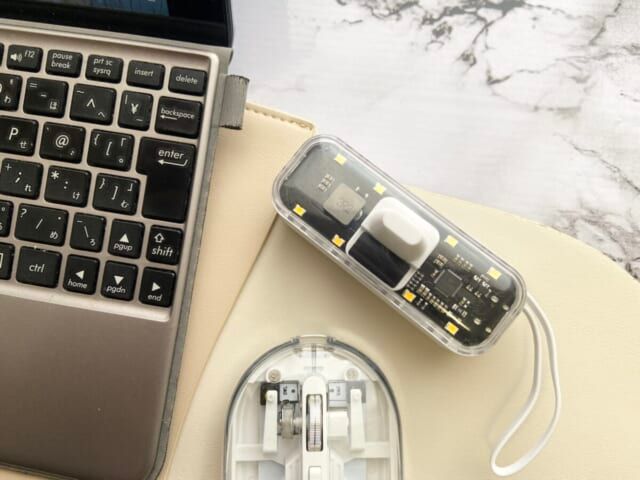 3COINS スリコ デバイスアイテム LEDライト付きクリアモバイルバッテリー