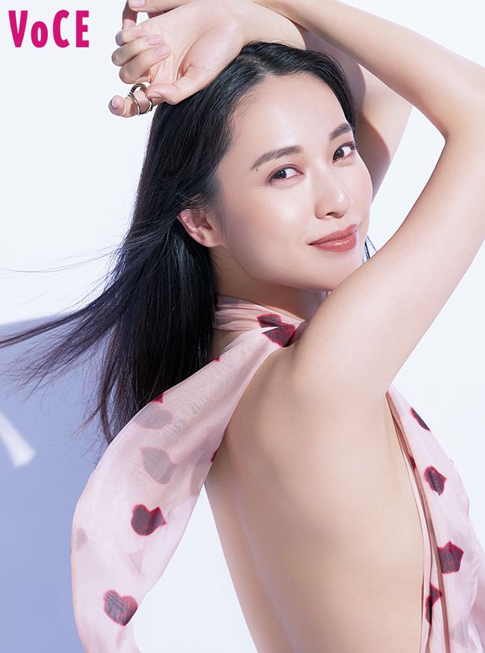 人生のテーマは愛！ 戸田恵梨香の“潤い”の秘訣とは？