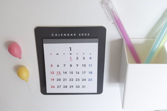 セリア カレンダー マグネット 2025 ⓻
