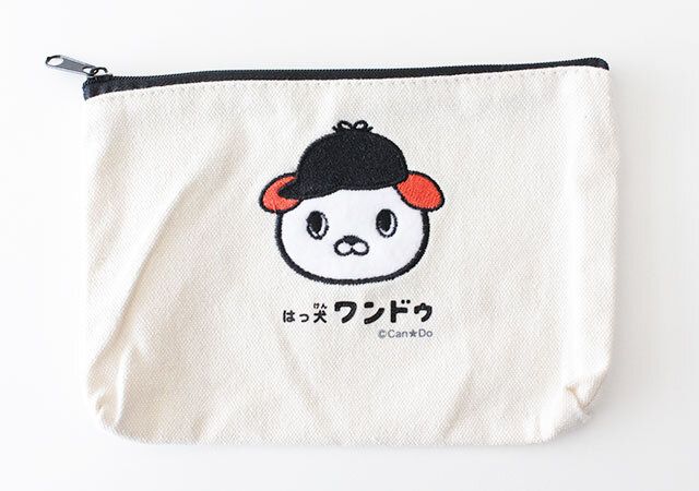 キャンドゥ ワンドゥ刺繍ポーチ