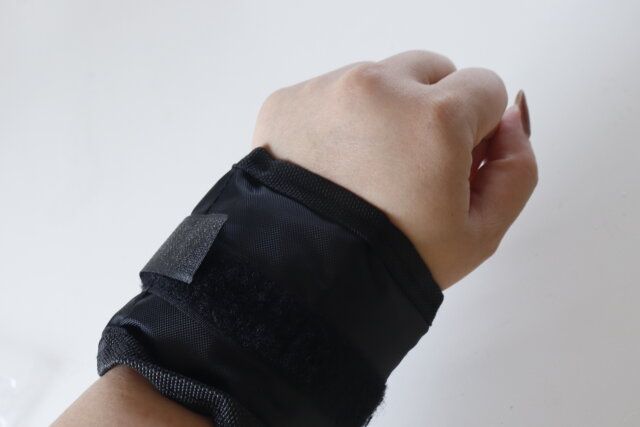 ダイソー サンドウェイト（約250g） 装着例