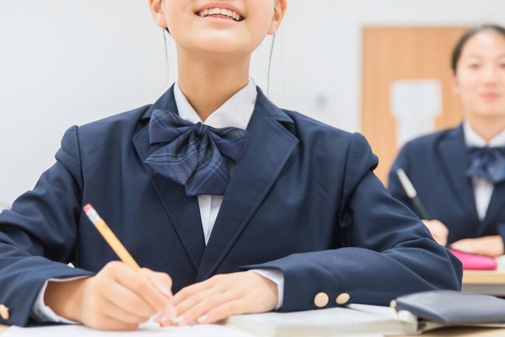 都道府県別に勉強時間の長さを調査