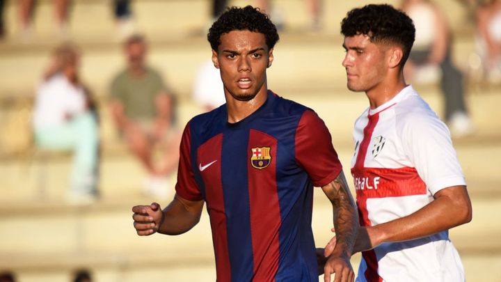 ロナウジーニョの息子ジョアン・メンデス、イングランド2部バーンリーに移籍