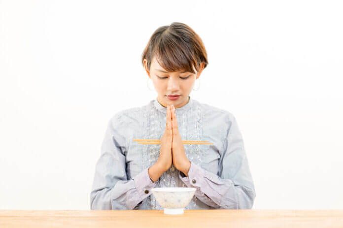 いくら美人でも無理… 日本人として知っておきたい最低限のマナー6選