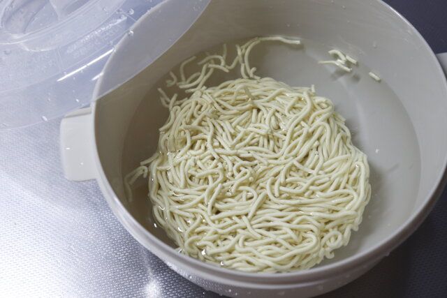 ダイソー 電子レンジでお手軽ラーメン 調理方法