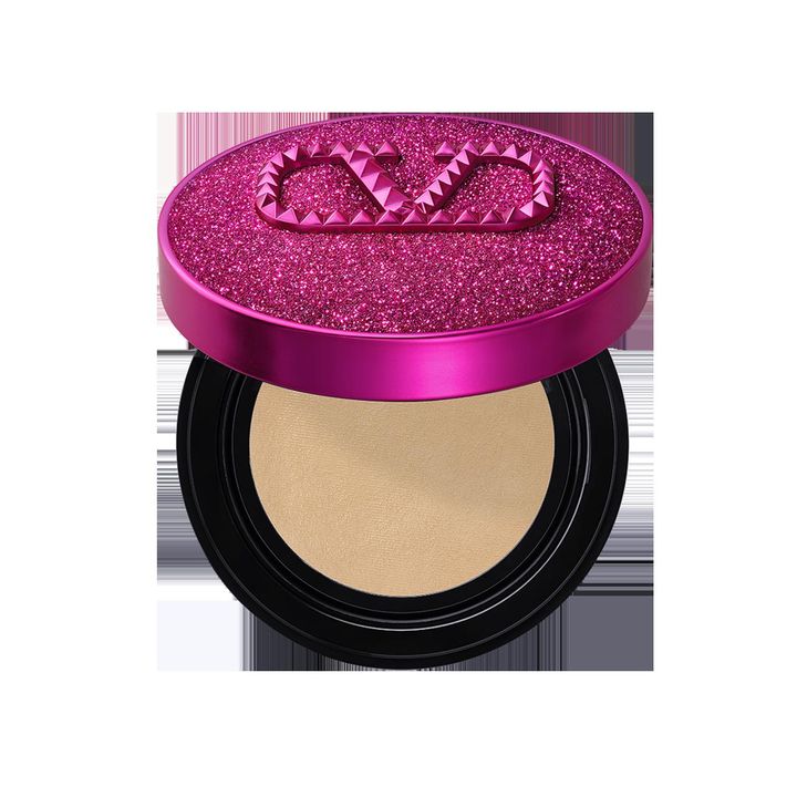 画像: まさに眼福コスメ！「ヴァレンティノ ビューティ」の人気クッションファンデがピンクに煌めく限定パッケージに