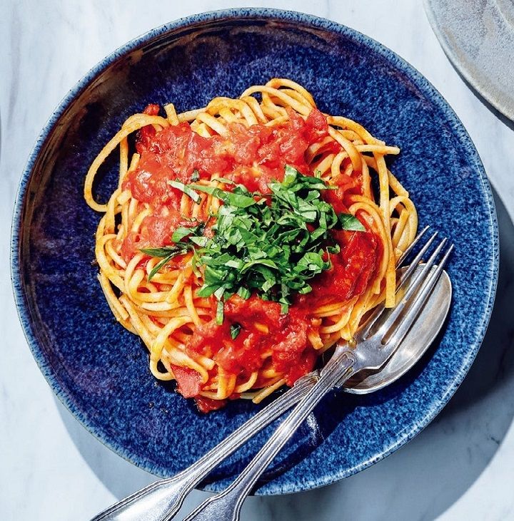 パスタポモドーロ DEAN & DELUCAのトマト缶を使ったレシピ