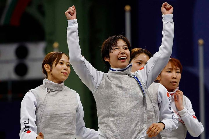 写真中央、宮脇花綸（C）ロイター