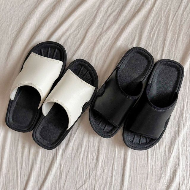 スライドサンダル