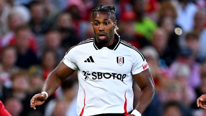 筋肉王アダマ・トラオレに復讐！ユナイテッドDFマルティネスが豪語 「ジム送りにしてやった」