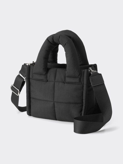 2024gu黒パフミニショルダーバッグ