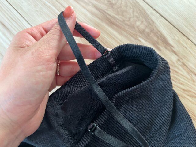 GU2WAYバンドゥのストラップ部分