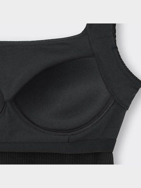 GUブラフィールクロップドワッフルスクエアネックタンクトップのカップ部分