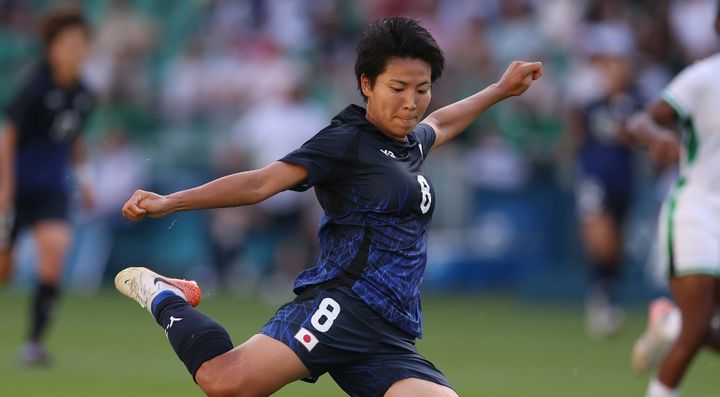 “ミセス”若井滉斗さんと幼馴染！なでしこ清家貴子、Mステデビュー 「ひろとのおかげ」「すごすぎる存在に…」