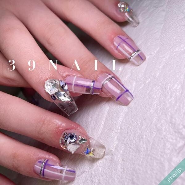39NAILが投稿したネイルデザイン [photoid:I0114793] via Itnail Design (738609)